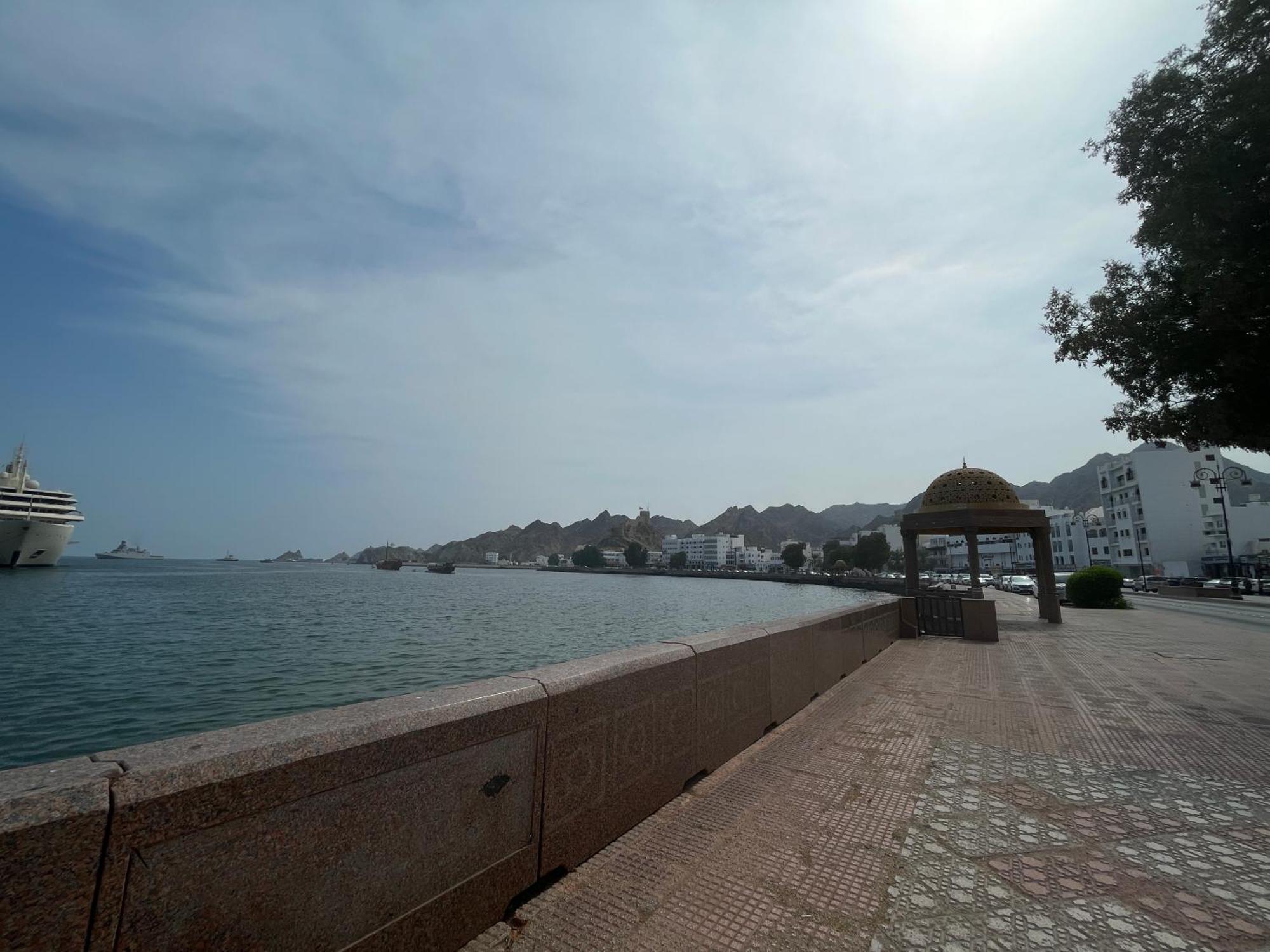 Old Muscat Apartment Bagian luar foto